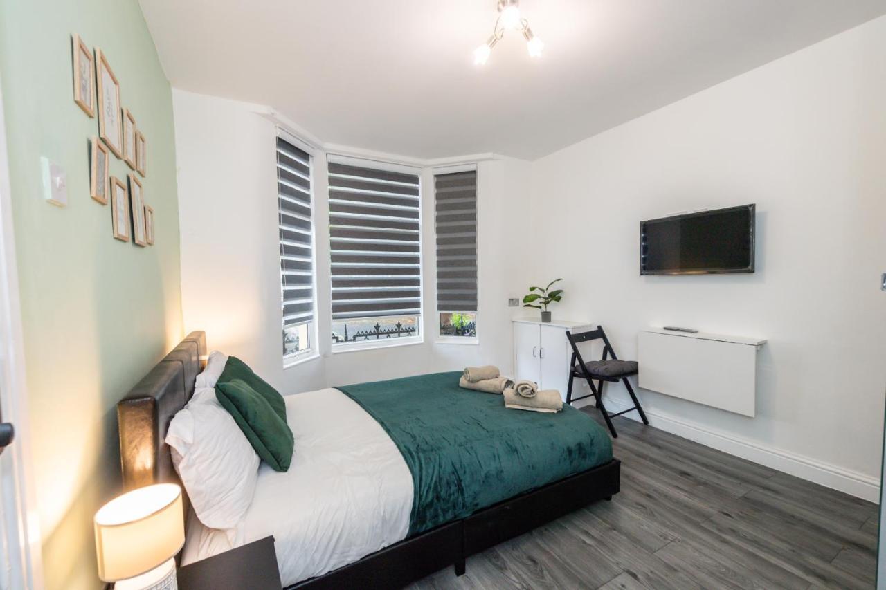 Five Seasons Liverpool City - Modern Studios Near Anfield Exteriör bild