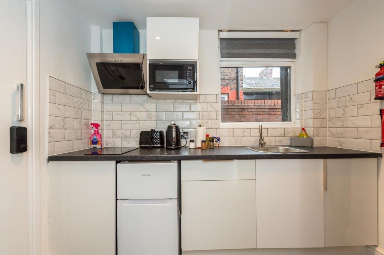 Five Seasons Liverpool City - Modern Studios Near Anfield Exteriör bild